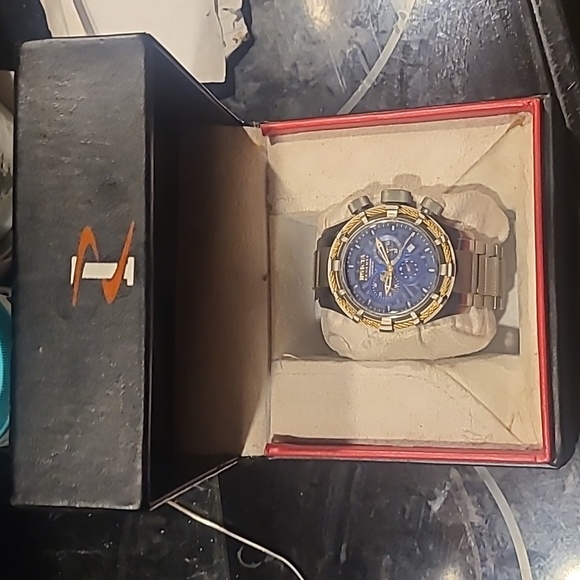 Invicta reserve bolt metal band - Picture 3 of 4